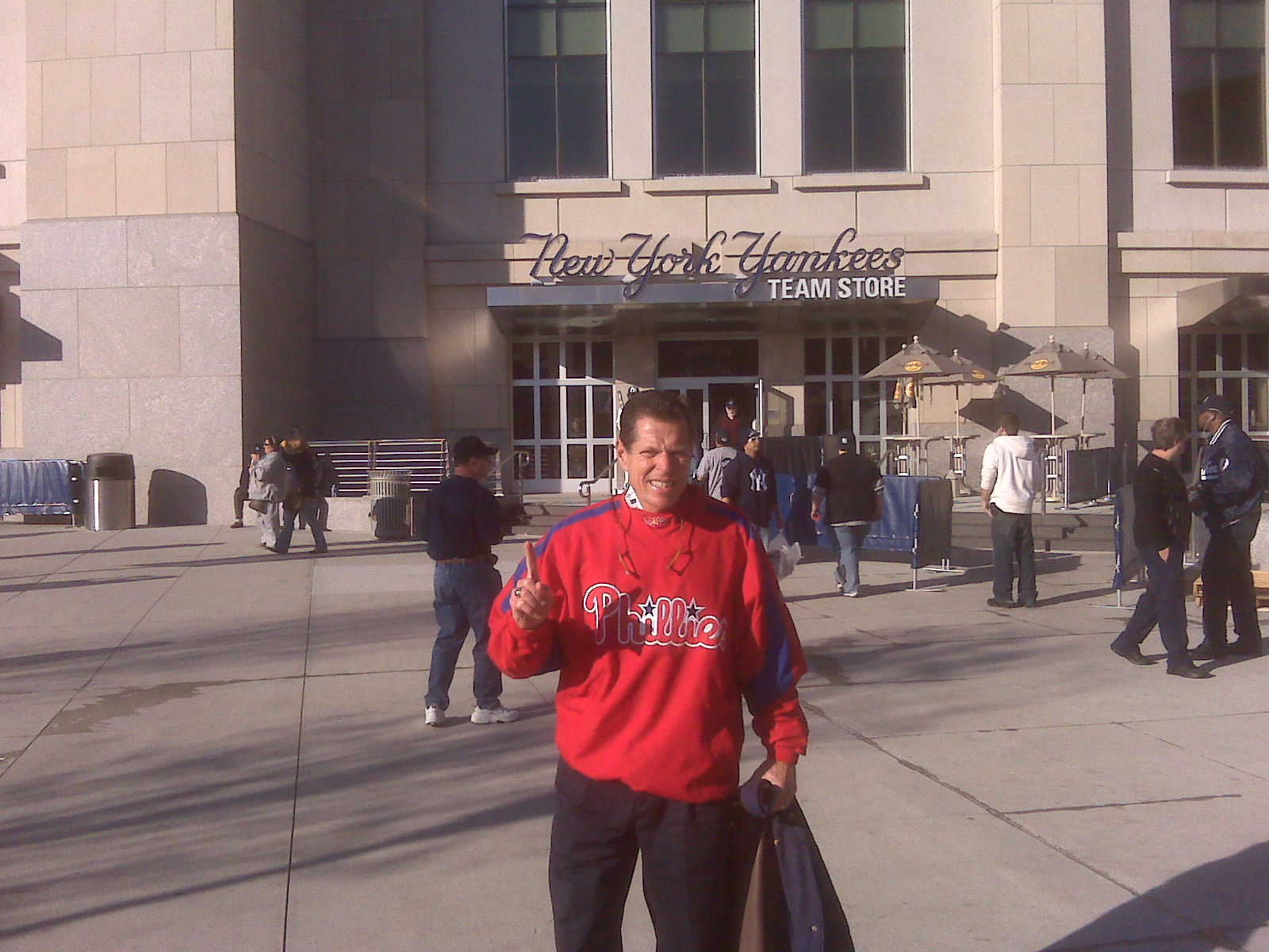 outside-yankee-stadium